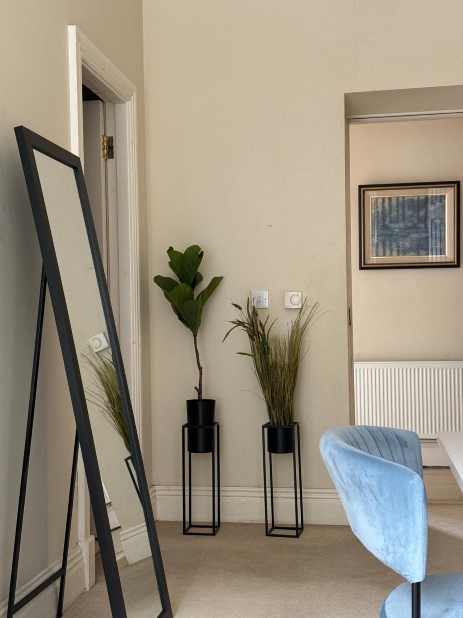 קורק Room With Private Bathroom Near The Center מראה חיצוני תמונה
